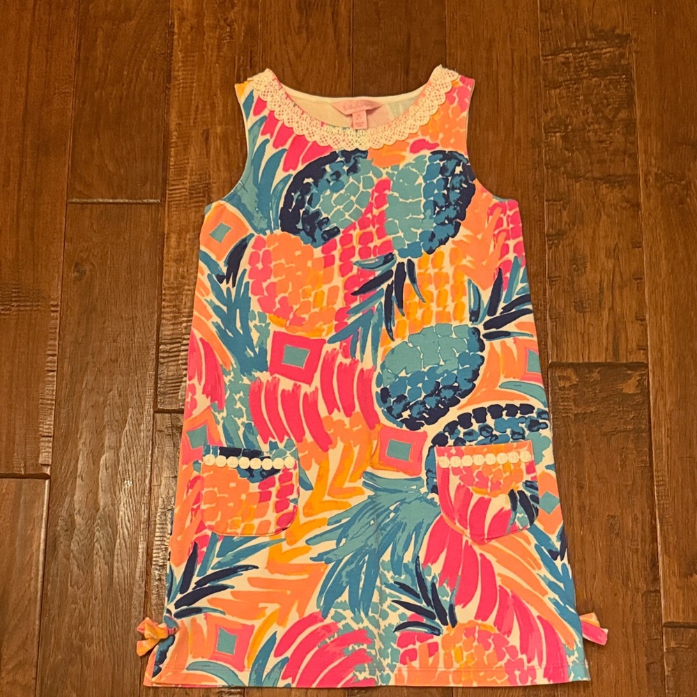 Lilly Pulitzer girls size medium 6/7 stretchy shift like new!